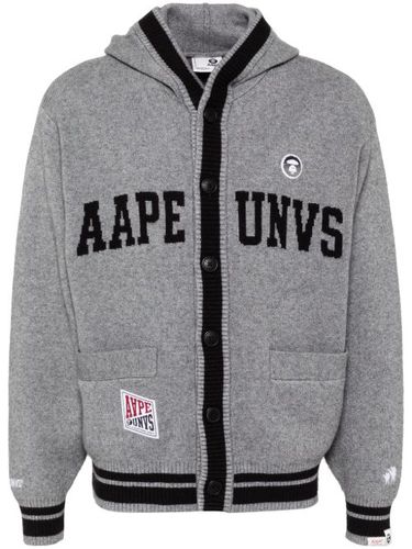 Cardigan à logo en intarsia - AAPE BY *A BATHING APE® - Modalova