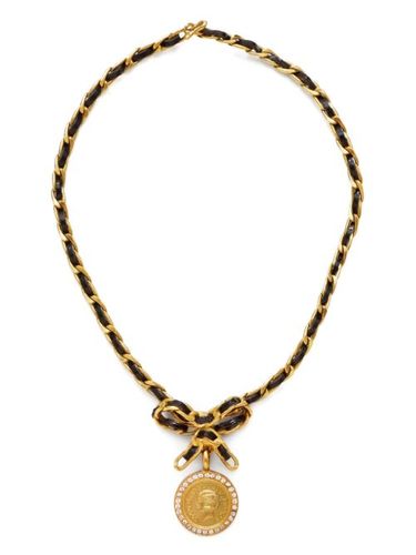 Collier à pendentif Mademoiselle (1995) - CHANEL Pre-Owned - Modalova