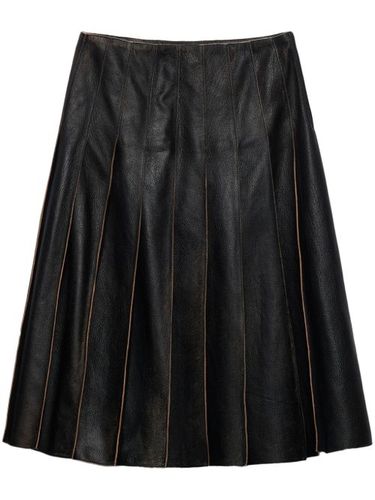 Jupe mi-longue en cuir à plis - Prada - Modalova