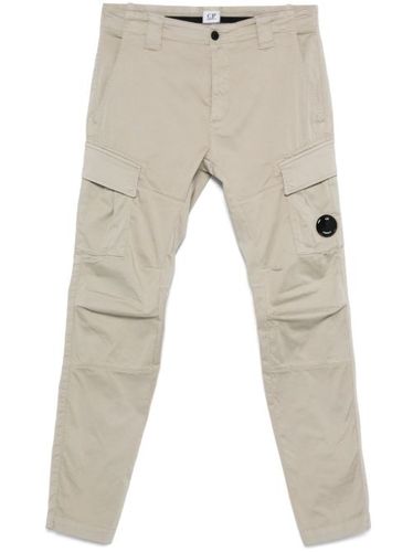 Pantalon cargo à détail de verre de lunettes - C.P. Company - Modalova