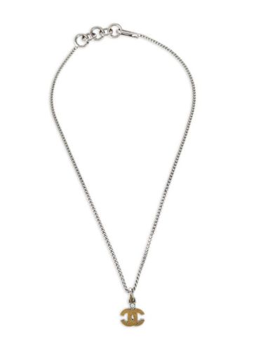 Collier en chaîne à pendentif CC (2004) - CHANEL Pre-Owned - Modalova