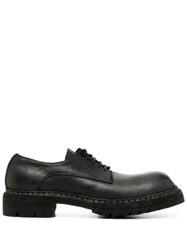 Derbies en cuir grainé - Guidi - Modalova