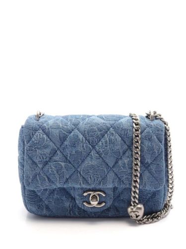 Sac porté épaule à motif Camélia en jacquard (2021) - CHANEL Pre-Owned - Modalova