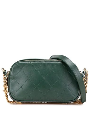 Sac à bandoulière Button Up Double Zip Camera Bag en cuir de veau cousu et gros grain (2018-2019) - CHANEL Pre-Owned - Modalova