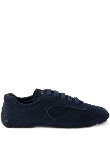 Baskets en daim à lacets - Prada - Modalova