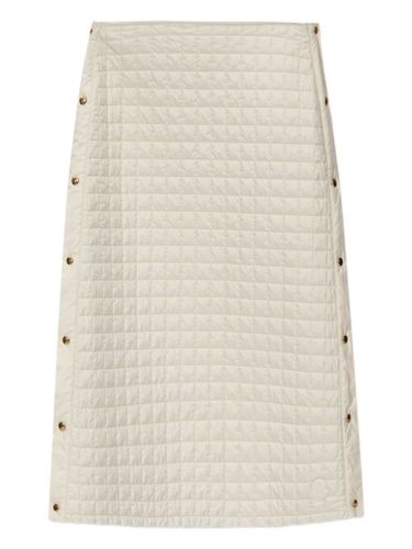 Jupe mi-longue matelassée à boutonnière - Moncler - Modalova