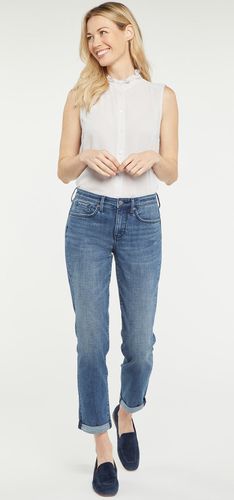 Margot Girlfriend Jeans Premium Denim Bleu Moyen (Petite) | - Nydj - Modalova