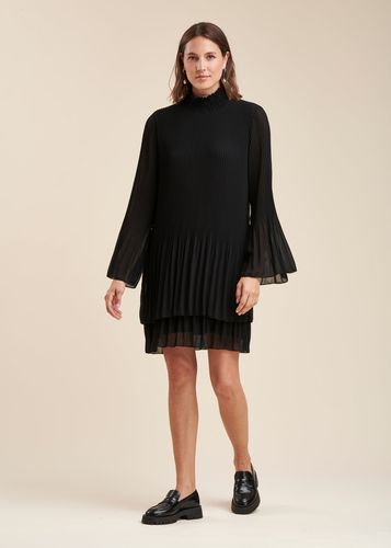 Robe courte en voile de polyester plissé - La Fée Maraboutée - Modalova