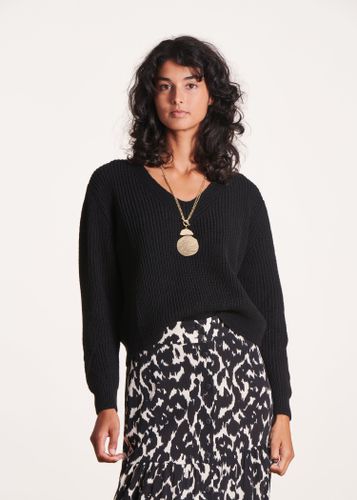 Pull noir court col V - La Fée Maraboutée - Modalova