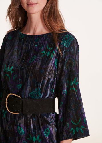 Robe courte trapèze en velours bleu et - La Fée Maraboutée - Modalova
