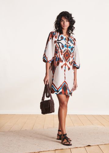 Robe courte en popeline de coton écrue imprimée - La Fée Maraboutée - Modalova