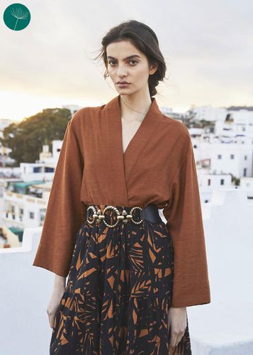 Veste courte type kimono en viscose Ecovero - La Fée Maraboutée - Modalova