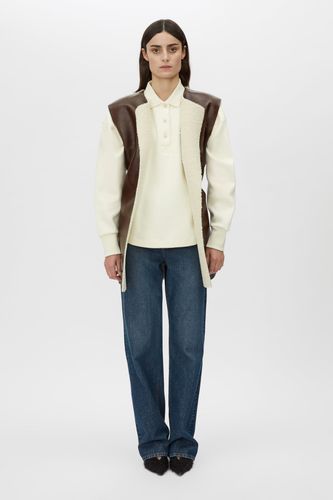 Figura Button Down Monogram Fleece - CAMILLA AND MARC - Modalova