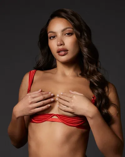 Allegra Open Wired Bra Red - Red / 30A - Bluebella - US - Modalova