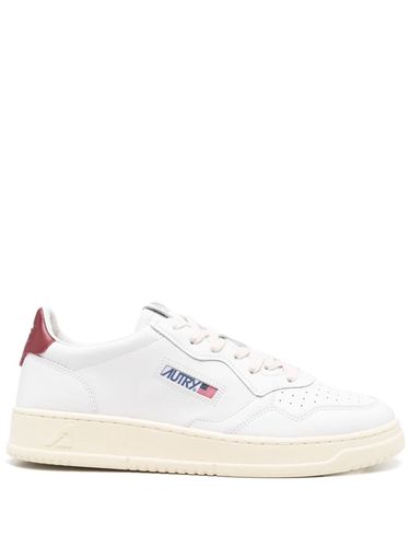 Medalist Low Leather Sneakers - Autry - Modalova