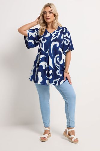 Haut Texturé Bleu À Motif Abstrait Avec Plis Sur Le Devant Size 44 - Yours - Modalova