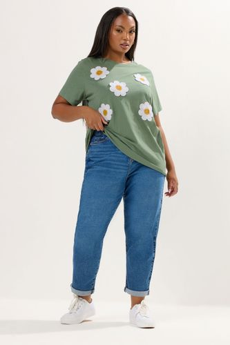Tshirt Vert À Appliqués Et Marguerites Size 50-52 - Yours - Modalova