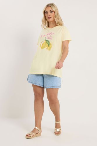 Tshirt Jaune Imprimé Graphique Citron Perlé Size 54-56 - Yours - Modalova