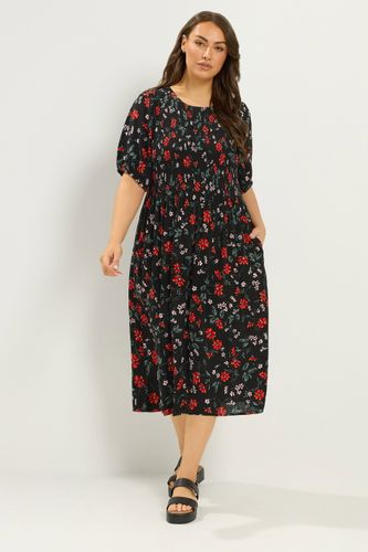Robe Smockée À Manches Bouffantes Noire À Fleurs Size 48 - Yours - Modalova