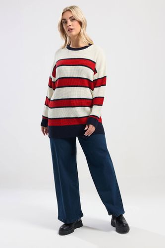 Pull Emmanchures Basses À Rayures Rouges Size 46-48 - Yours - Modalova