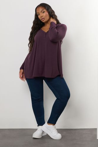 Haut Henley Côtelé Violet Foncé Size 50-52 - Yours - Modalova