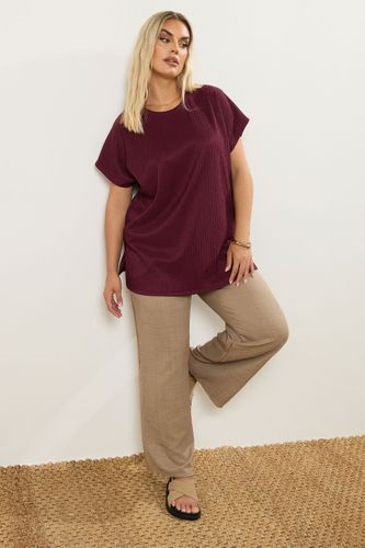 Haut Épais Texturé Rouge Bordeaux Size 58-60 - Yours - Modalova