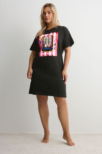 Chemise De Nuit Noire Forme Tshirt « Fresh Sardines » Size 46-48 - Yours - Modalova