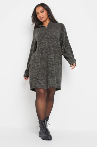 Robe Pull Zippée Grise Douce Au Toucher Size 48 - Yours - Modalova
