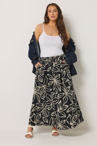 Jupe Longue Texturée Noire À Fleurs Size 50-52 - Yours - Modalova