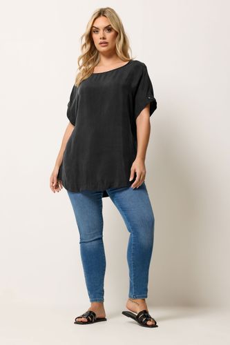 Top Noir Avec Manches À Pattes D'attache Size 50-52 - Yours - Modalova
