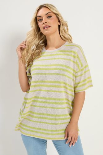 Tshirt Coupe Carrée À Rayures En Maille Vert Size 50-52 - Yours - Modalova