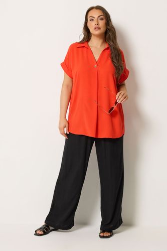 Blouse À Demipatte De Boutonnage Size 58-60 - Yours - Modalova