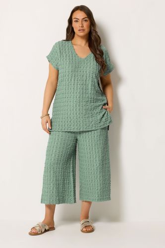 Ensemble Texturé Façon Bulles Vert Sauge Size 48 - Yours - Modalova