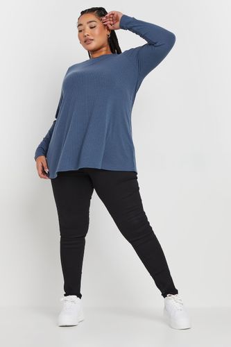Tshirt Bleu Nervuré Coupe Volanté Manches Longues Size 44 - Yours - Modalova