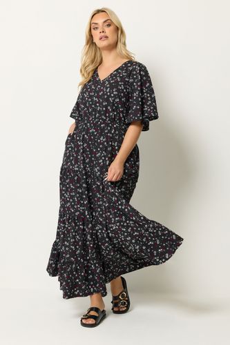 Robe Longue Texturée Noire À Petites Fleurs Size 46 - Yours - Modalova