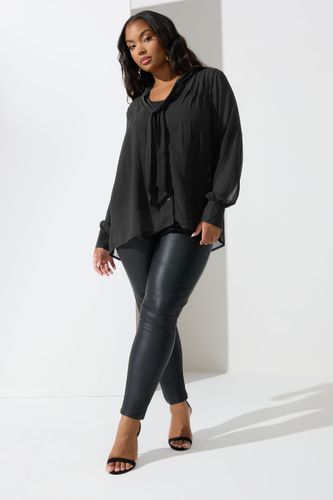 Chemisier Noir À Nœud Papillon Et Plis Size 52 - Yours London - Modalova