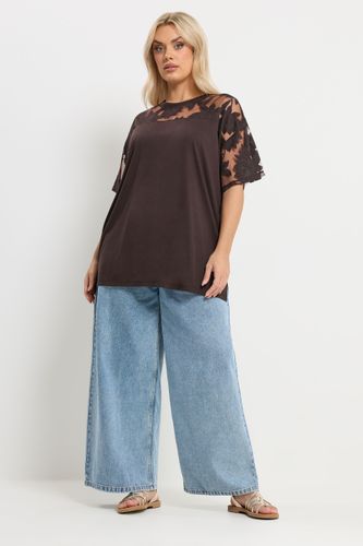 Tshirt Droit Marron Chocolat À Fleurs Effet Dévoré Size 44 - Yours - Modalova