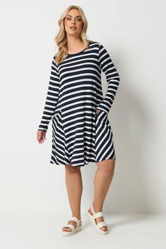 Robe Drapée À Poches Noire À Rayures Size 44 - Yours - Modalova
