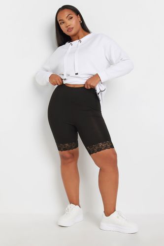 Short Noir À Bords Dentellesize 48 - Yours - Modalova