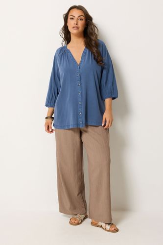 Blouse Bleue En Chambray Size 66-68 - Yours - Modalova
