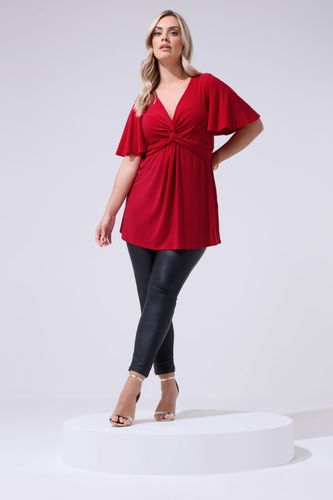 Haut Rouge Avec Nœud Sur Le Devant Size 48 - Yours London - Modalova