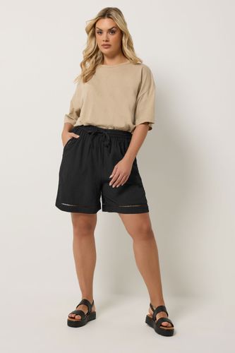 Short Noir Avec Détail Effet Échelle Size 58-60 - Yours - Modalova