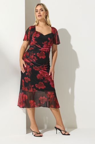Robe Milongue Rouge À Fleurs Froncées Size 48 - Yours London - Modalova