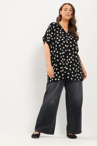 Plus Size Polka Dot Grown On Shirt Size 54-56 - Yours - Modalova