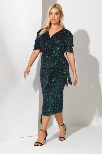Curve Robe Portefeuille En Velours À Sequins Noirs Et Verts Size 46 - Yours London - Modalova