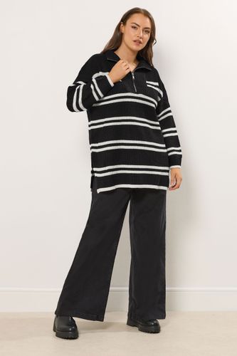 Pull Noir À Rayures Et Fermeture Éclair Quart De Tour Size 46-48 - Yours - Modalova