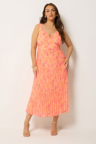Robe Plissée À Motif Floral Size 50-52 - Yours - Modalova