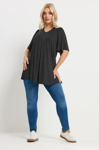 Top À Pois Sur Le Devant Noir Size 48 - Yours - Modalova