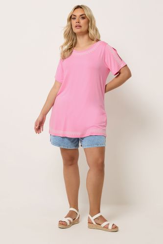 Tshirt Rose Brodé À Épaules Dénudées Size 48 - Yours - Modalova