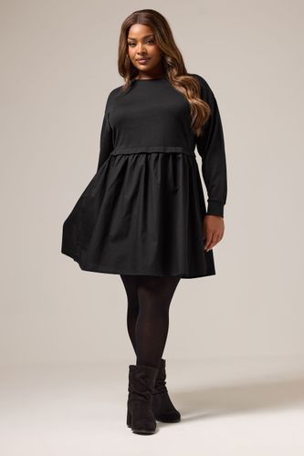 Robe Pull 2 En 1 En Popeline Noire Size 50-52 - Yours - Modalova